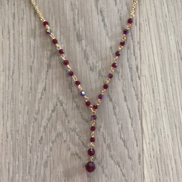Beautiful Red Necklace - Picture 2 of 5